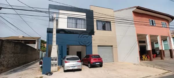 ALUGA-SE Sala comercial piso superior cidade de Votorantim, frente para avenida movimentada.