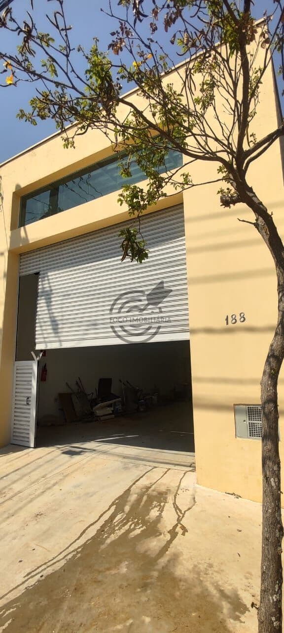 Galpão Comercial e Industrial no Jardim Nathalia