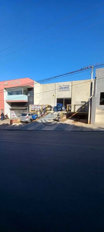 Casa Comercial em Sarapuí