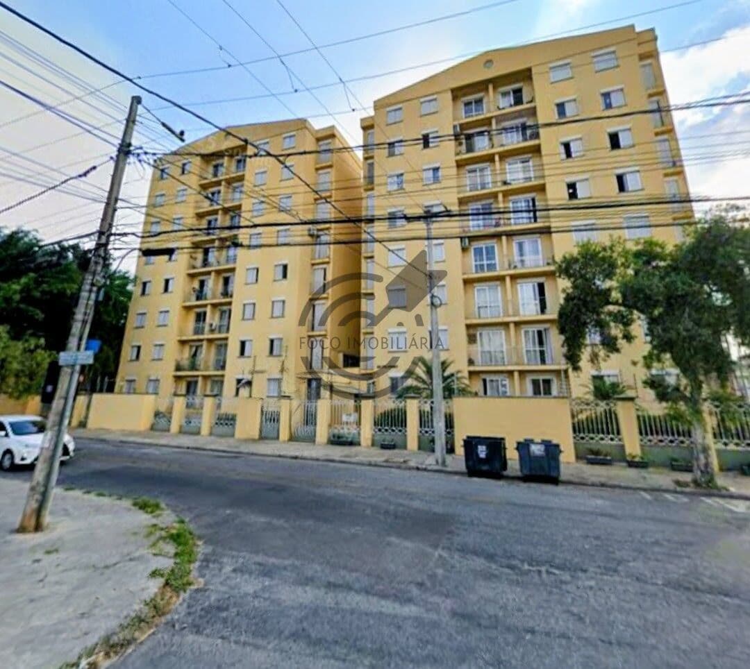 Aluga-se Apartamento 3 dormitórios sendo uma suíte, próx Av São Paulo.
