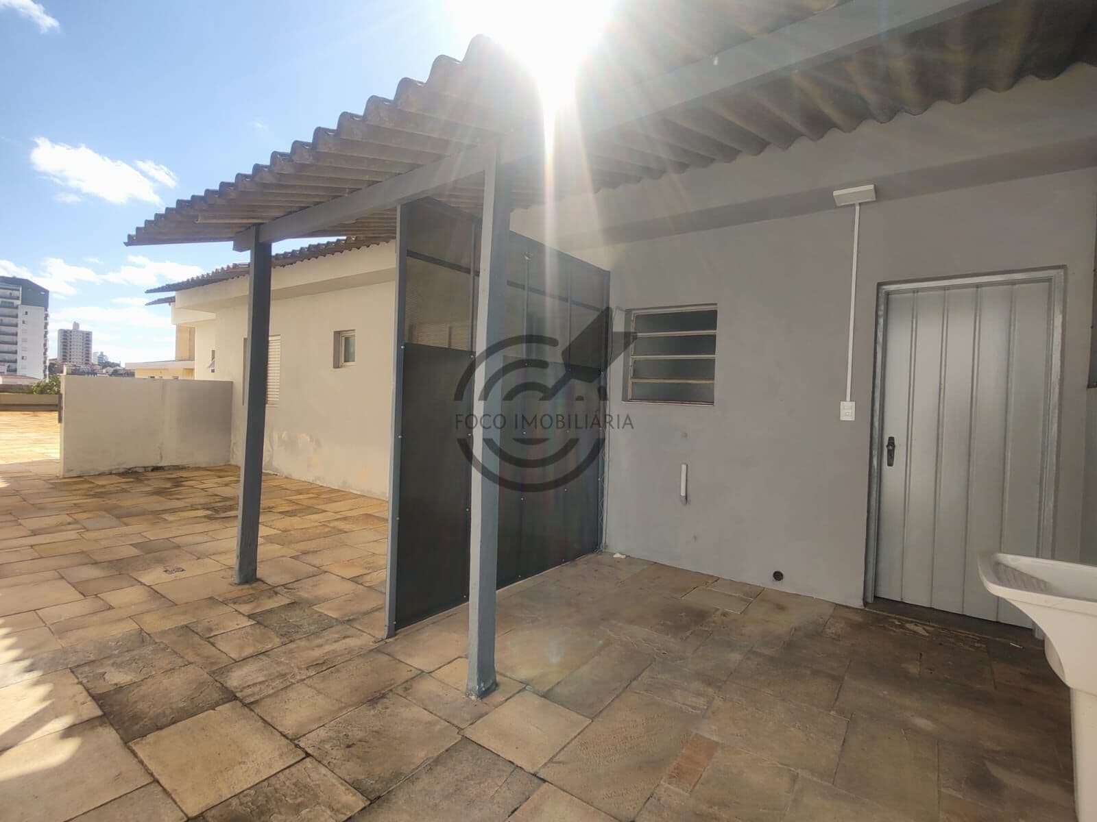 Casa 3 cômodos no Condomínio Paço Imperial próximo ao centro de Sorocaba.