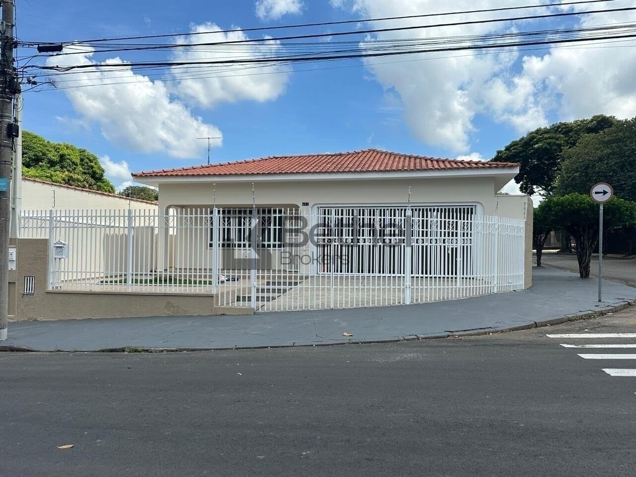 Ótima Oportunidade de Casa à Venda em Indaiatuba - Amplo Terreno de 470m²
