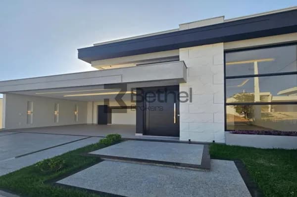 Casa em Condomínio