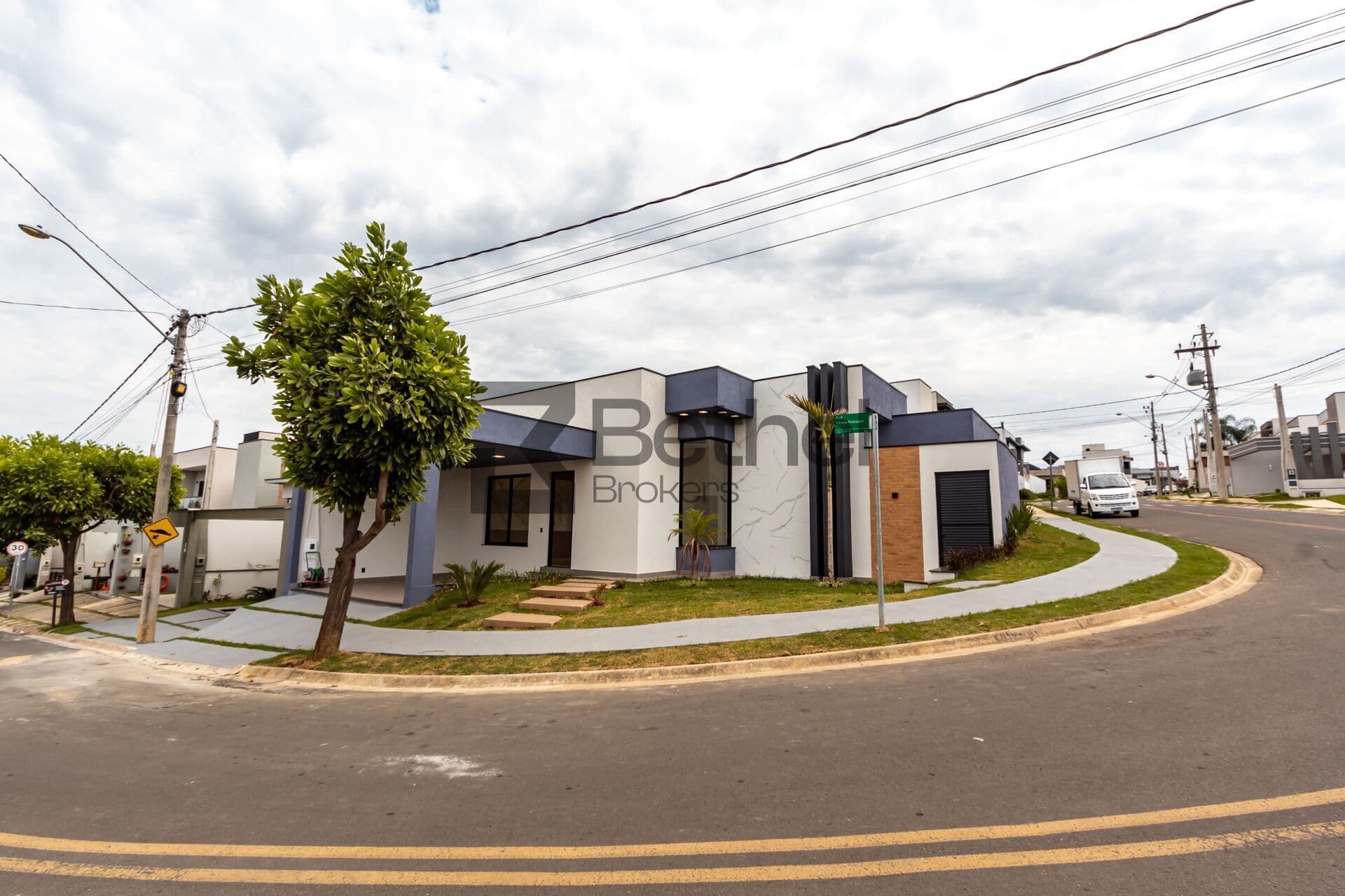 Casa à venda em Condomínio - Indaiatuba/SP