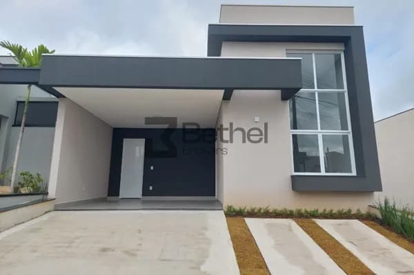 Casa com Piscina Residencial Brescia