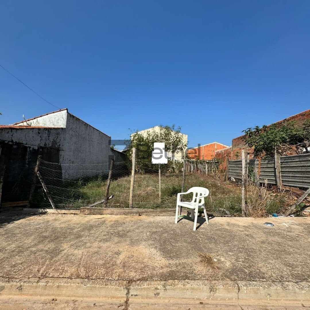 Terreno à Venda em Elias Fausto - Bairro Cardeal