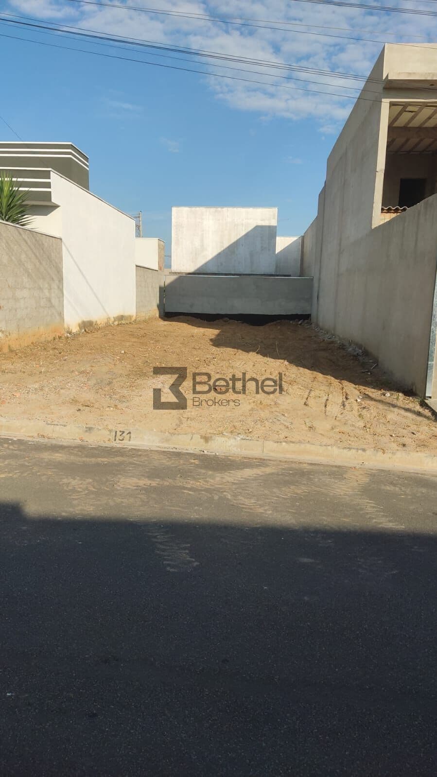 Terreno no bairro Jardim Nova Veneza - Indaiatuba/SP