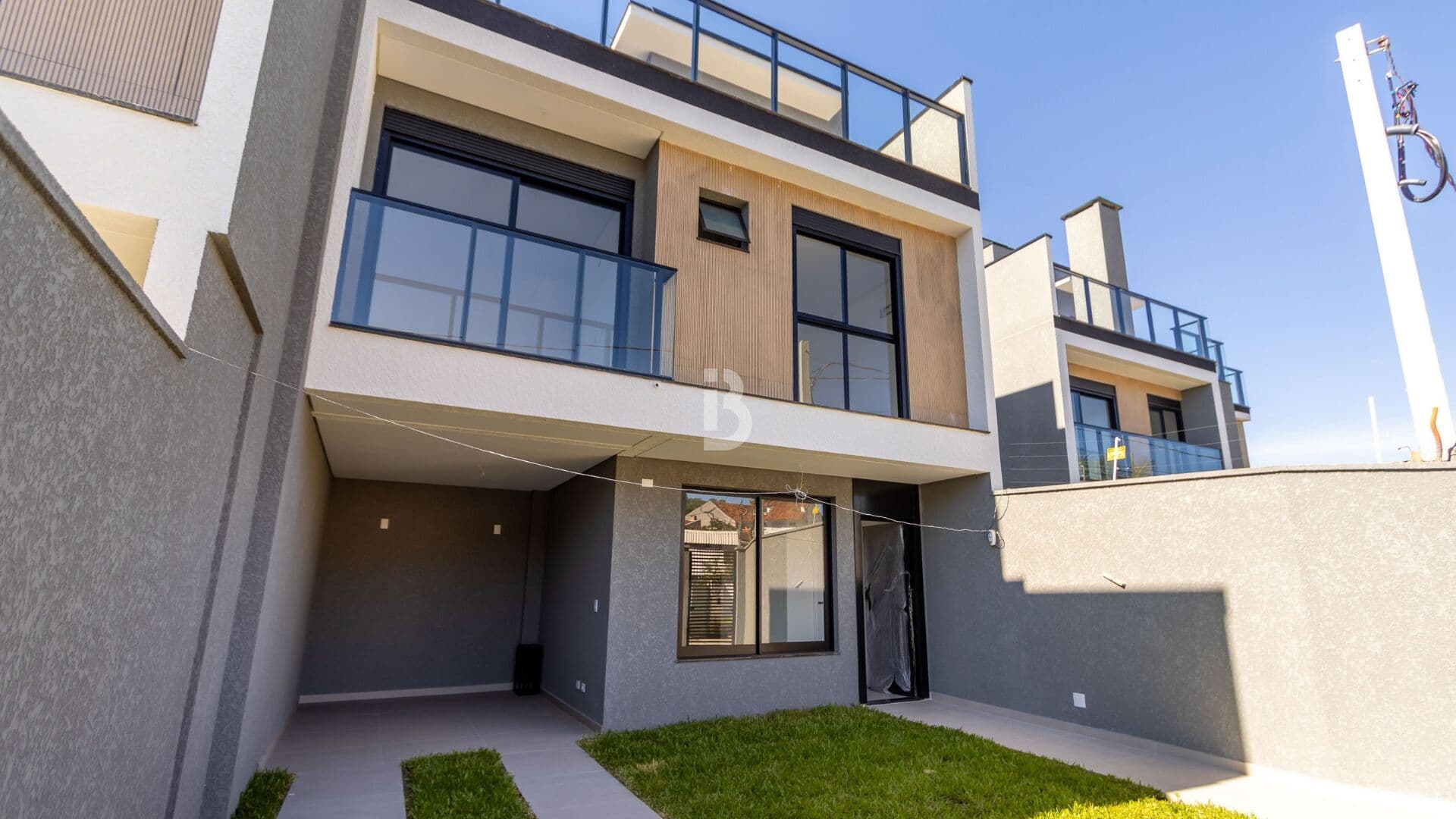 Sobrados Triplex no Pilarzinho a Venda - PILAR TOWNHOUSES