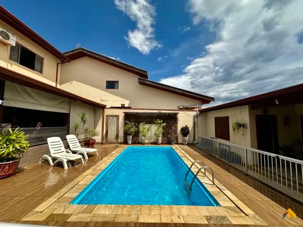 Casa à venda no Boa Vista em Americana/SP com 4 dormitórios, piscina e área gourmet