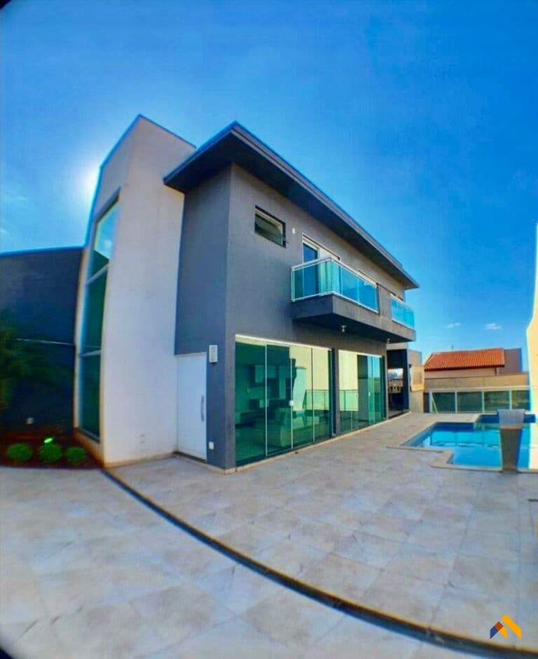 Sobrado com piscina e área gourmet à venda em Santa Bárbara d’Oeste - R$ 679.000
