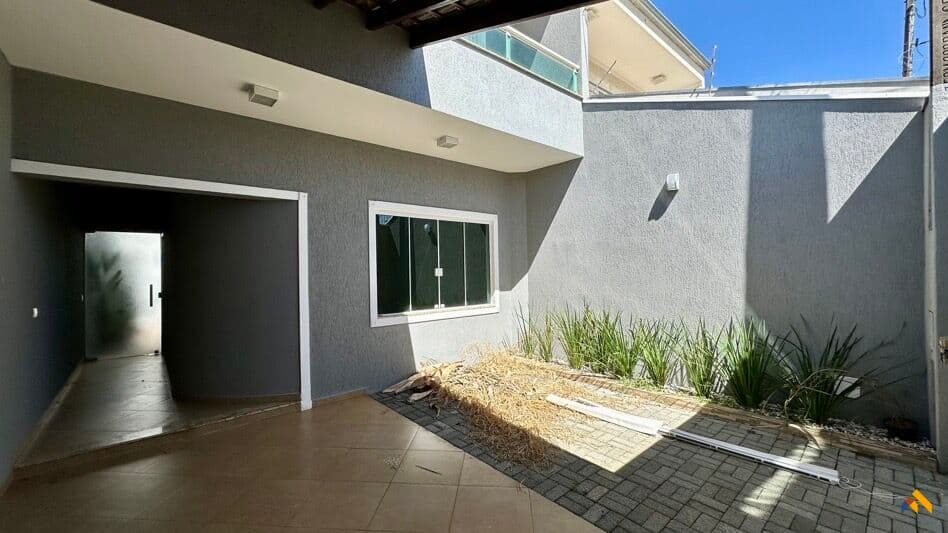 Casa à venda no Parque Universitário em Americana – 3 dormitórios, área gourmet completA