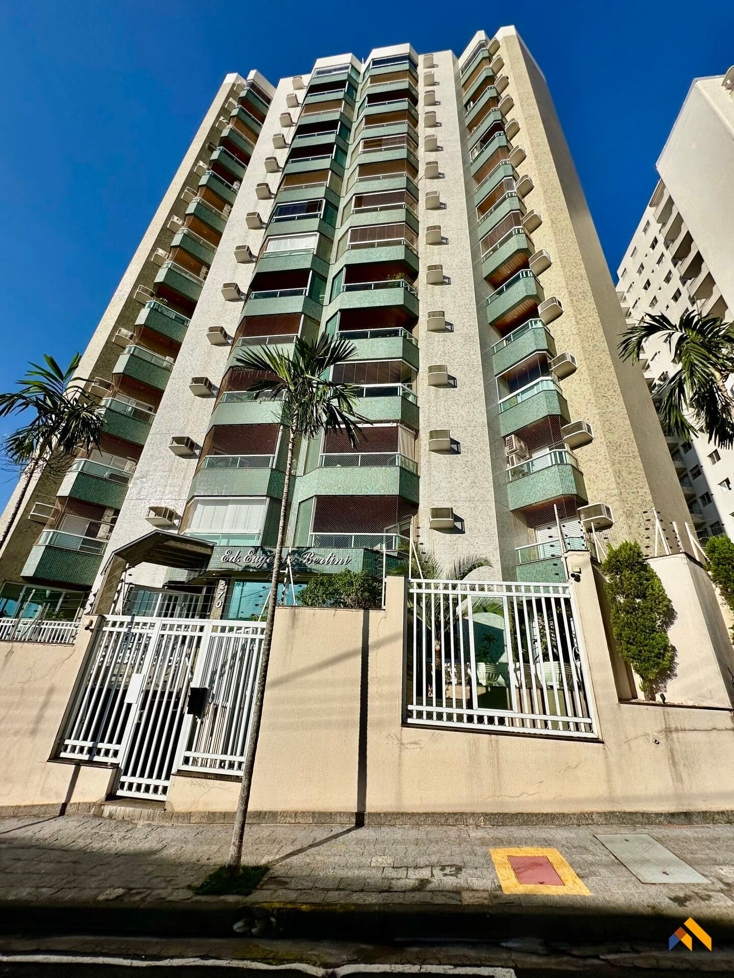 Apartamento Alto Padrão à Venda no Edifício Eugênio Bertini – Centro de Americana/SP | 162m², 3 Dormitórios, 2 Vagas