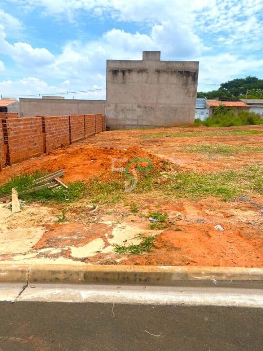 Terreno à venda - Penha de França - Itu