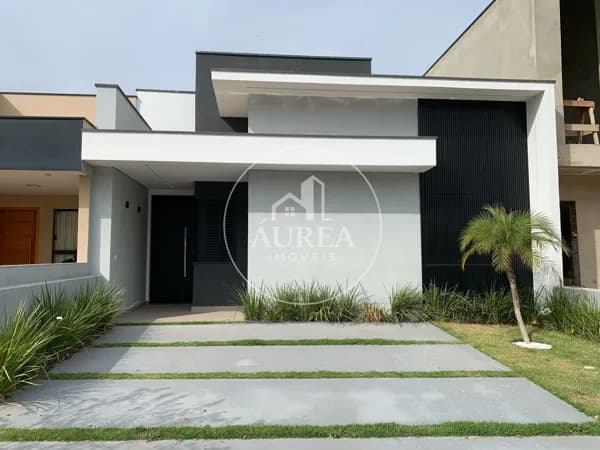 Casa de Condomínio em Sorocaba - Horto Florestal