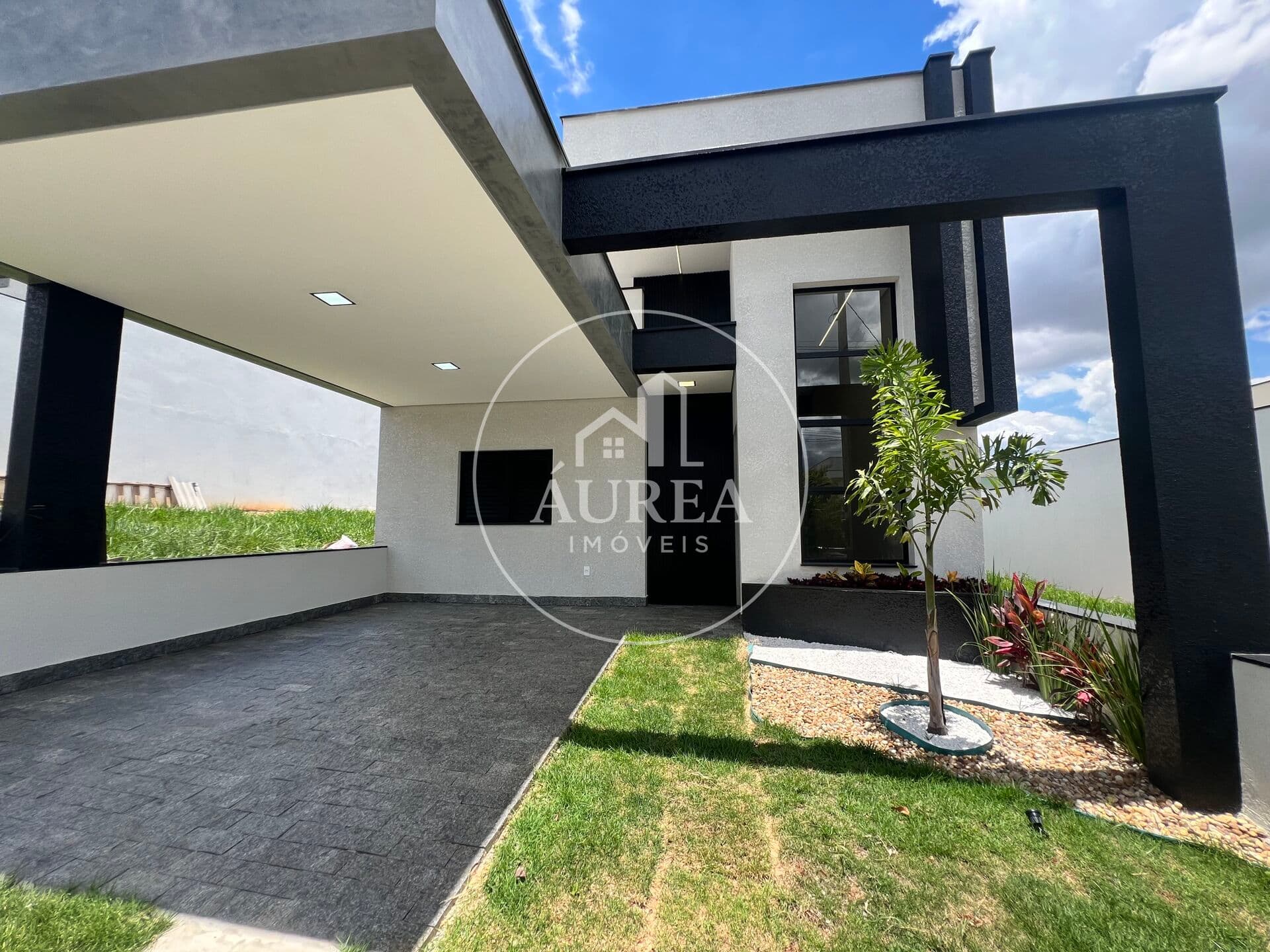 Casa de Condomínio em Sorocaba - Horto Florestal
