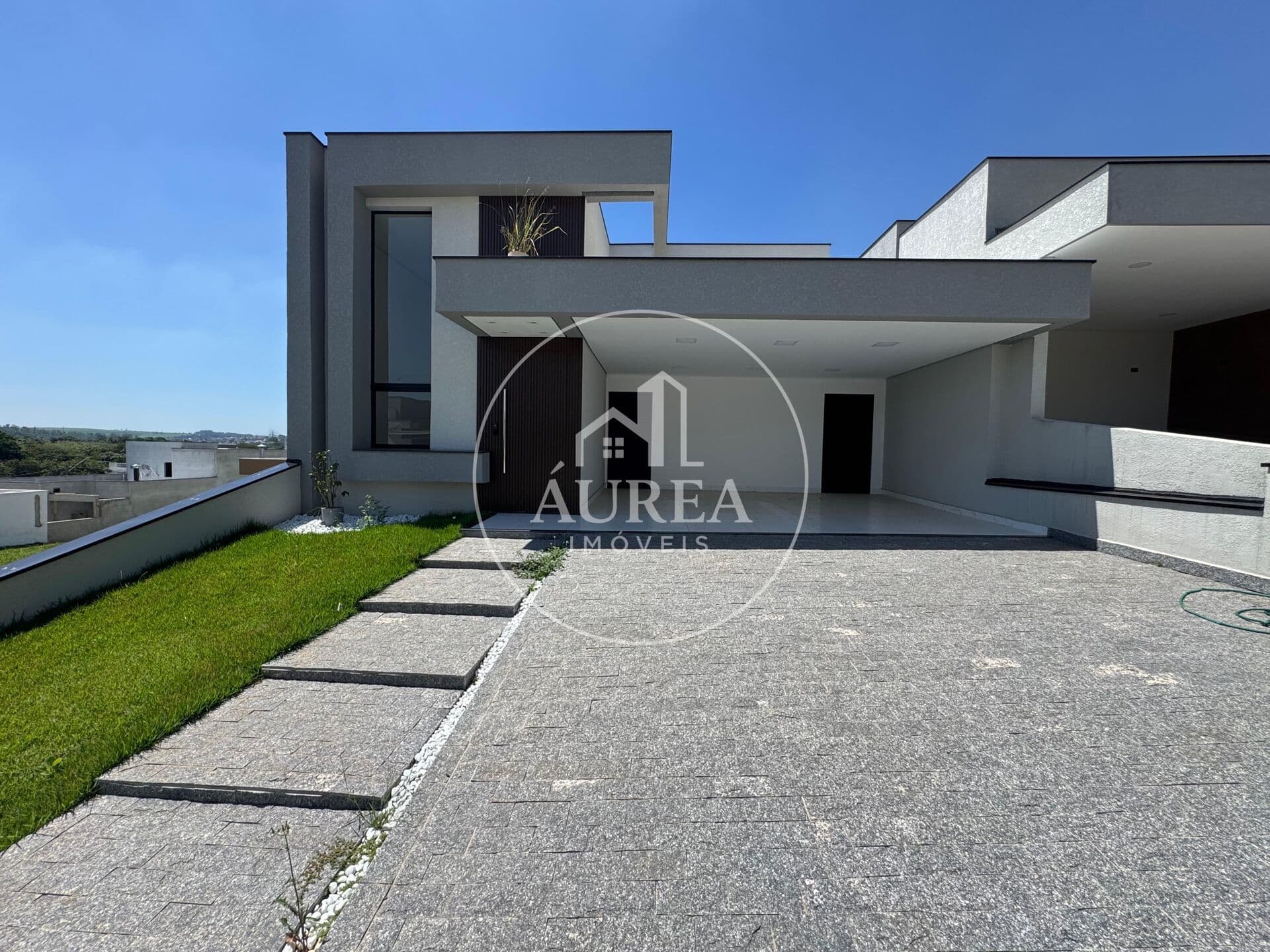 Casa de Condomínio em Sorocaba - Cajuru do Sul