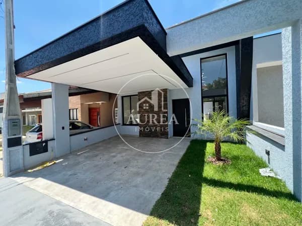 Casa de Condomínio em Sorocaba - Horto Florestal
