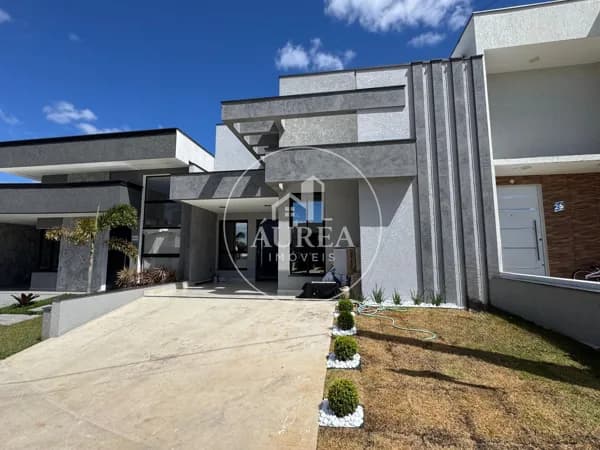 Casa de Condomínio em Sorocaba - Cajuru do Sul