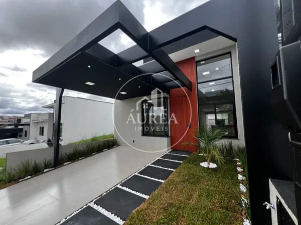 Casa de Condomínio em Sorocaba - Horto Florestal