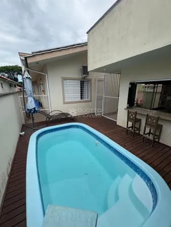 Casa em Capivari de Baixo - Centro