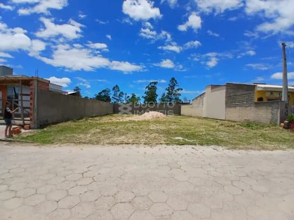 Lote/Terreno em Tubarão - São Clemente