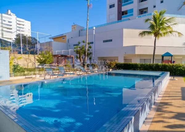 Apartamento Padrão no Centro