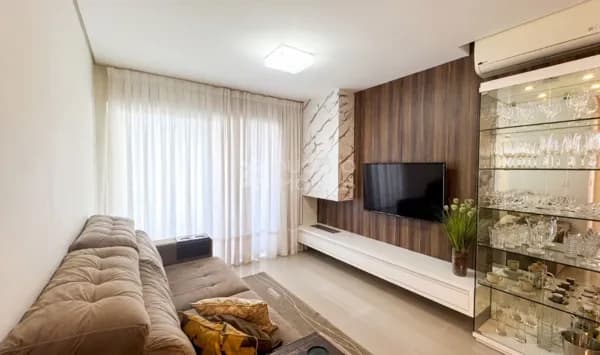 Apartamento Padrão - Castro de Patta