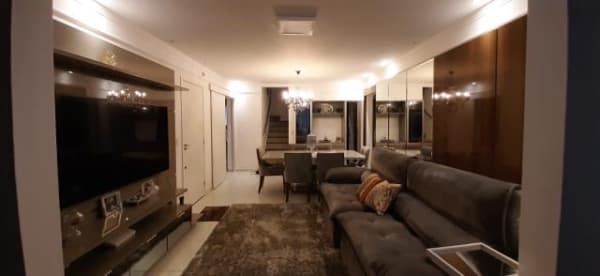 Já pensou em morar em uma cobertura de 200m² no bairro Martins?? Encontramos o seu imóvel!!!
