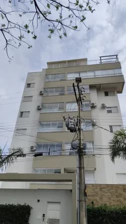 🚀 Apartamento 95m² com 3 quartos (suíte) , armários, elevador no coração do Roosevelt.