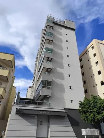 🔑 Apartamento 3 quartos (suíte), elevador, com 94 m² e vista para a Rondon Pacheco – Excelente localização!