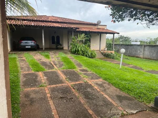 🏡 Oportunidade Única no Bairro Cidade Jardim - casa 525m² no terreno de 1.600m².