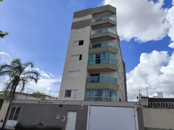 💠 Apartamento com 3 quartos, suíte elevador e sacada - no coração do bairro Presidente Roosevelt.