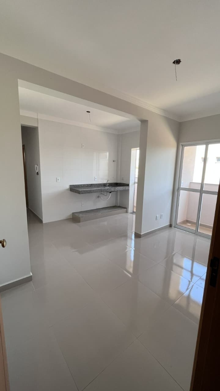 Apartamento ao lado da UFU Santa Mônica, ideal para quem busca comodidade e qualidade de vida.