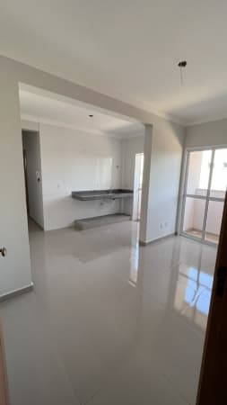 Apartamento ao lado da UFU Santa Mônica, ideal para quem busca comodidade e qualidade de vida.