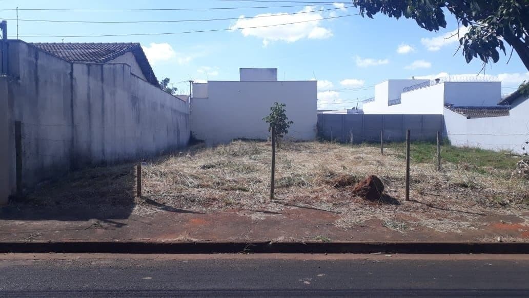Terreno muito bem localizado no bairro Alto Umuarama setor Leste de Uberlândia.