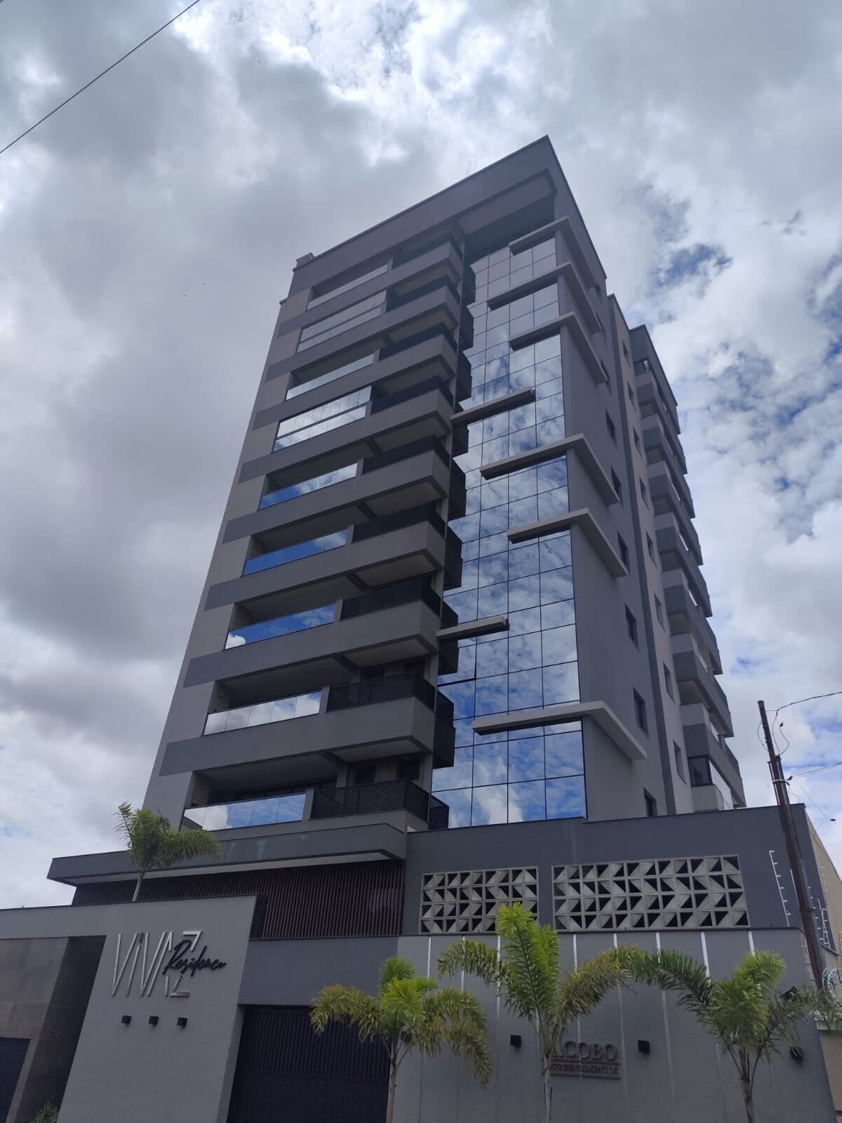 📍 VIVAZ RESIDENCE - torre única, apartamentos com 3 quartos com suíte - plantas de 85 à 94m² - Santa Mônica.