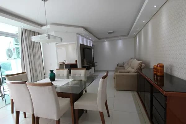 🔊 Oportunidade de morar bem no apartamento 3 quartos, com suíte todo mobiliado em uma localização fantástica, próximo de pontos estratégicos da cidade.