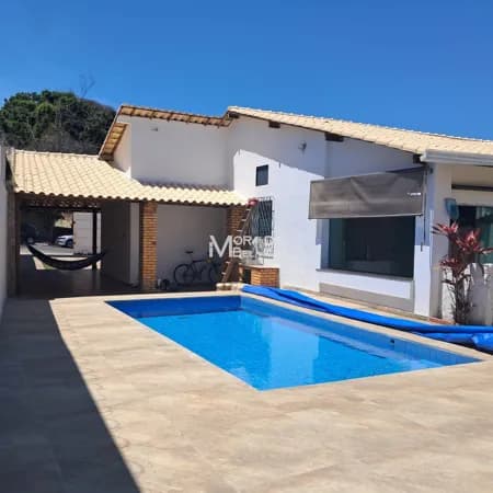 2 Casas a 1 quarteirão da Orla central com piscina, 3 quartos e tudo que você precisa.