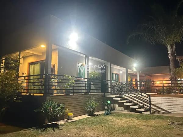 Casa 3 quartos, 2 suítes em Condomínio vale do Luar/ Jaboticatubas/ MG