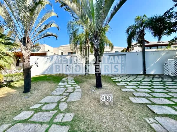 CASA MALIBU - ALTO PADRÃO - 7 QUARTOS - 5 SUITES