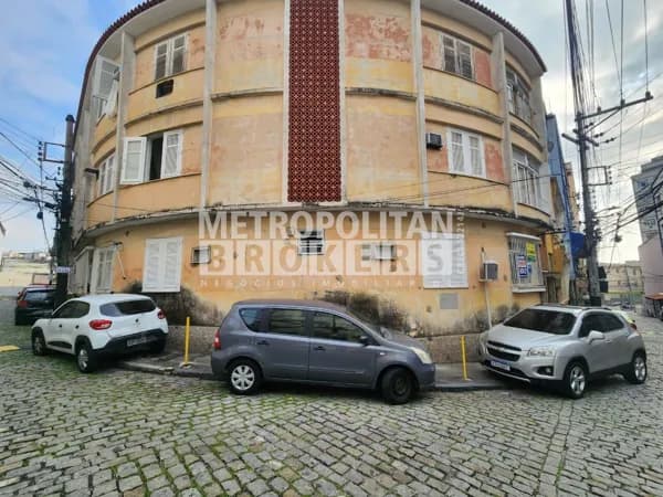 Apartamento 2 quartos com suite em otima localização no Méier