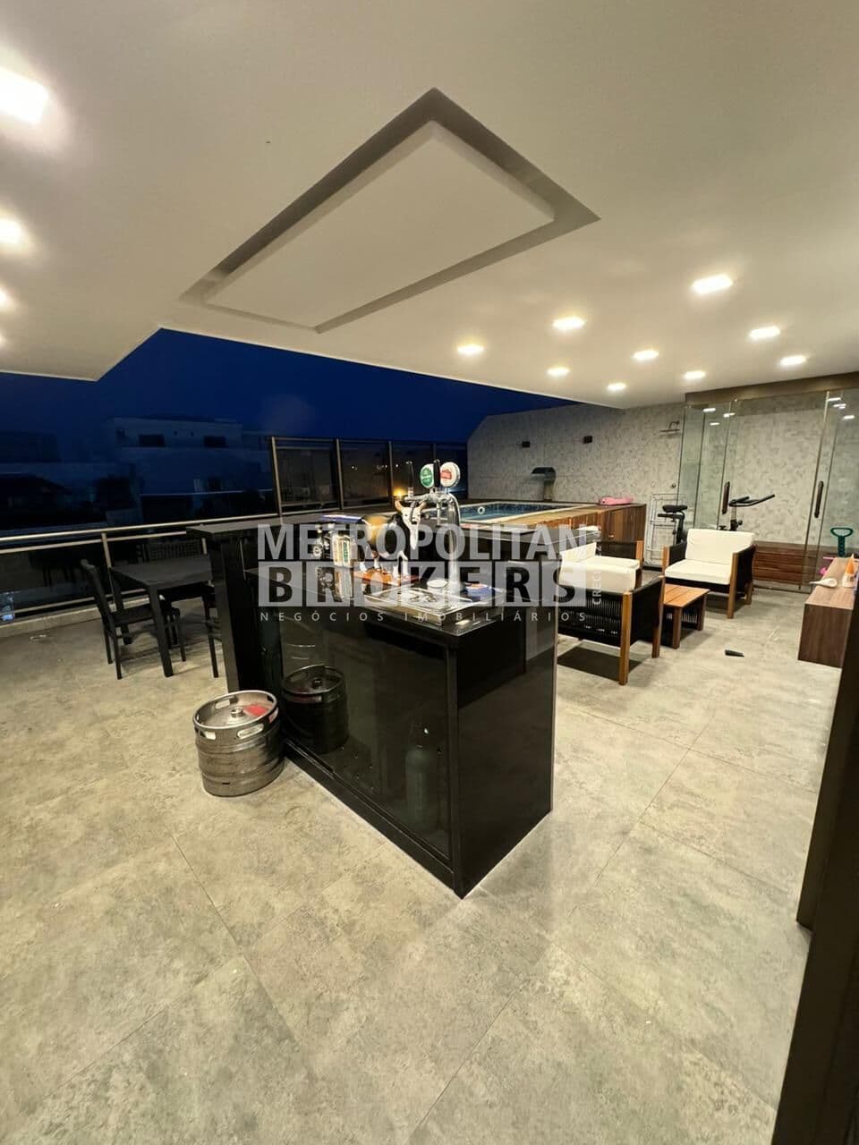 Excelente Oportunidade – Cobertura Linear com 201m² na Gleba B do Recreio dos Bandeirantes