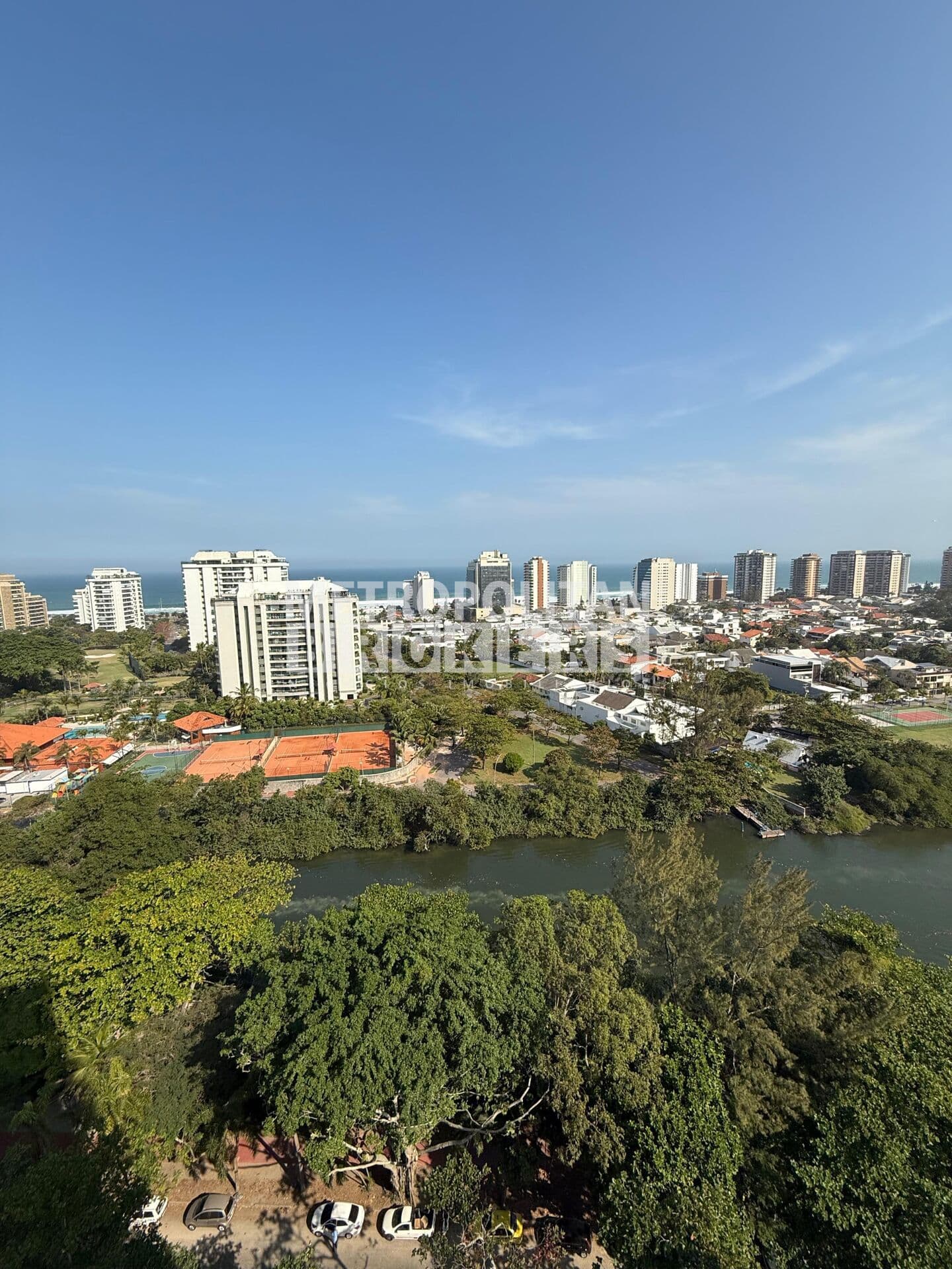 Apartamento 3 Quartos – 104m² - Condomínio Rosa Maior – Barra da Tijuca