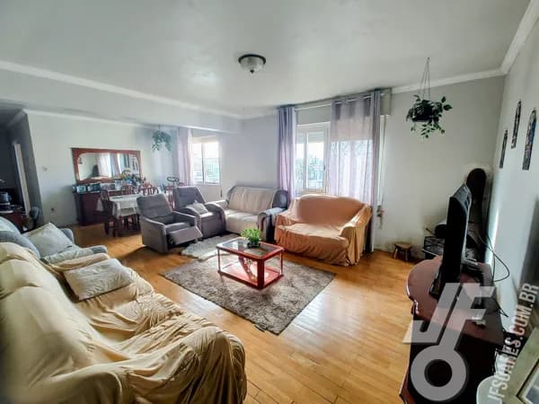 Amplitude e Conforto na Zona Norte: Apartamento de 142m² com Sol o Dia Todo