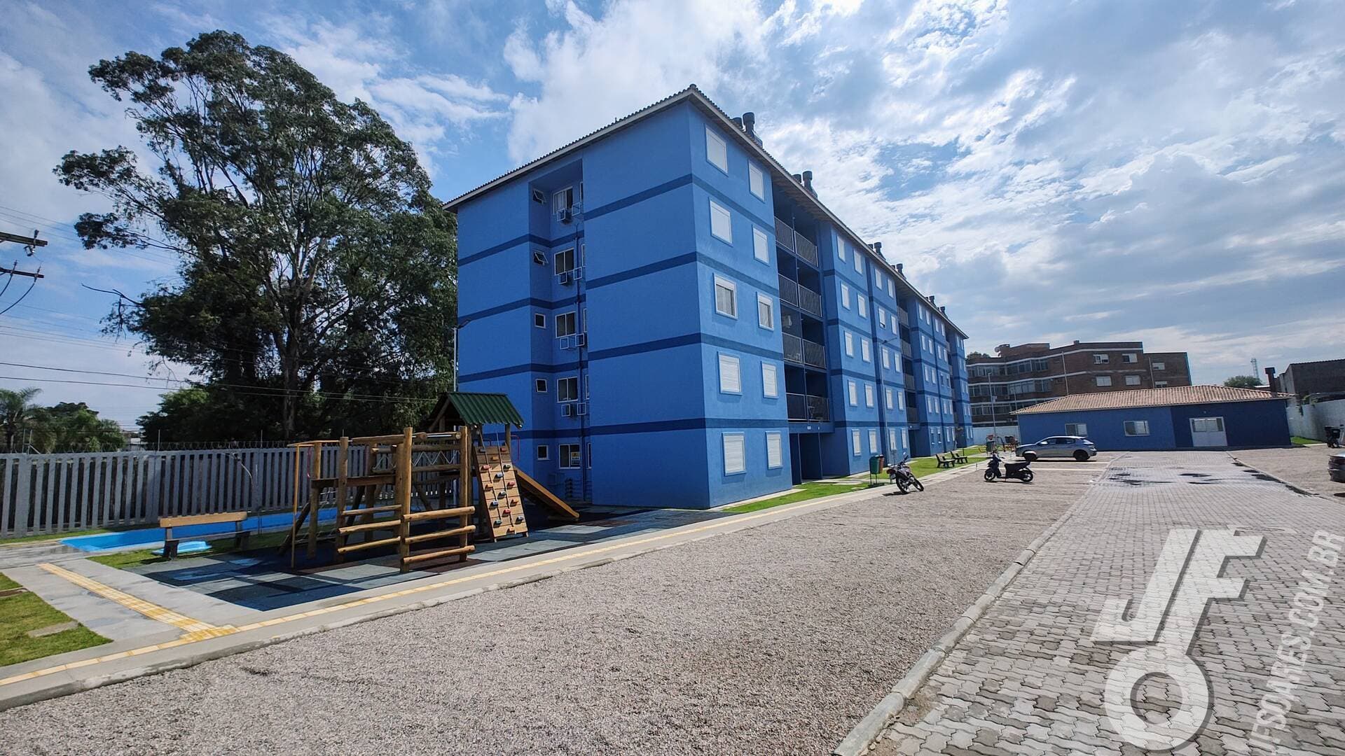 Últimas Unidades no Praça XX | Apartamentos de 2 Dormitórios com Sacada e Piscina em Pelotas
