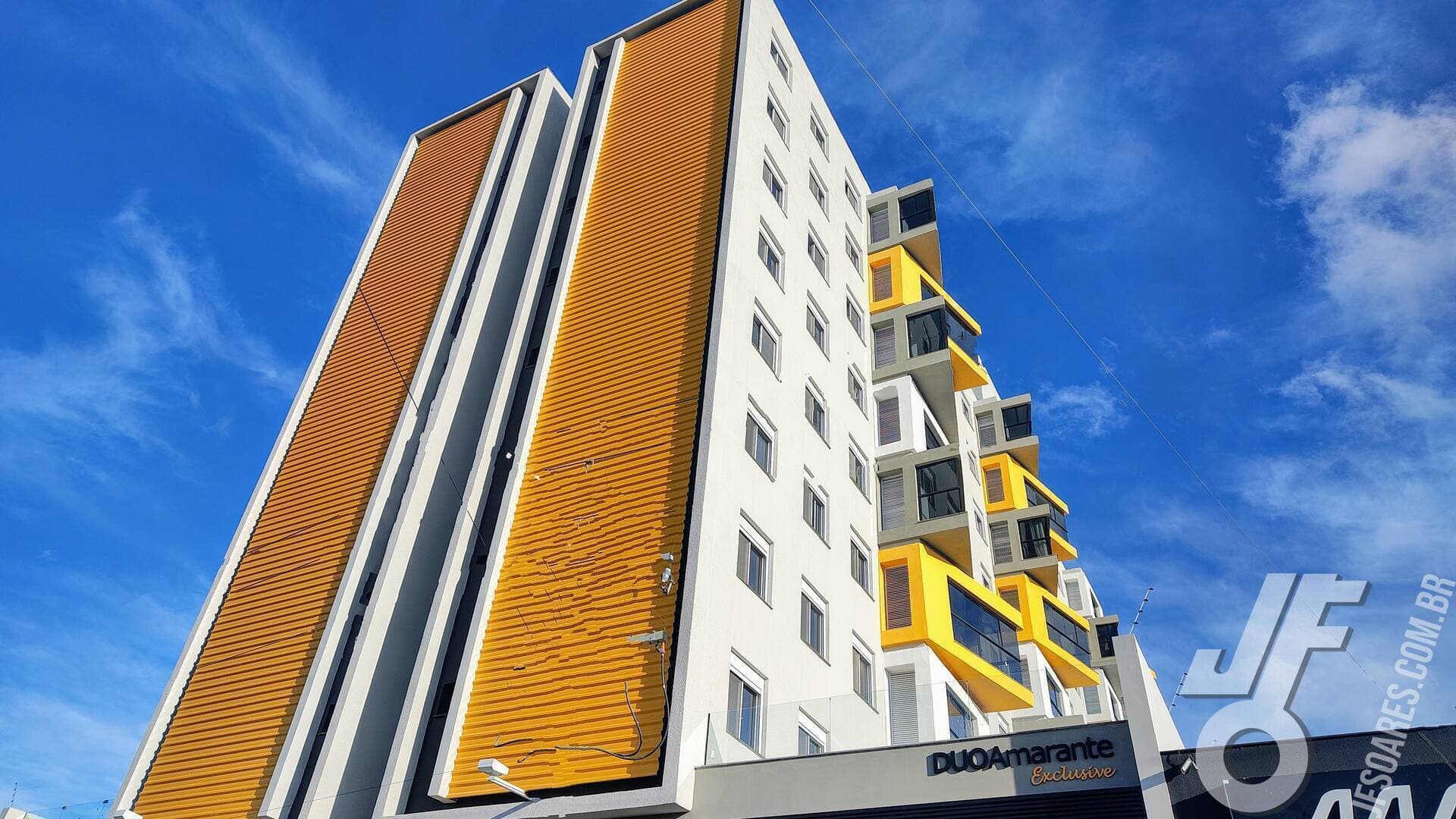 Apartamento no Duo Amarante Exclusive | 2 Dormitórios (1 Suíte) e Sacada com Churrasqueira