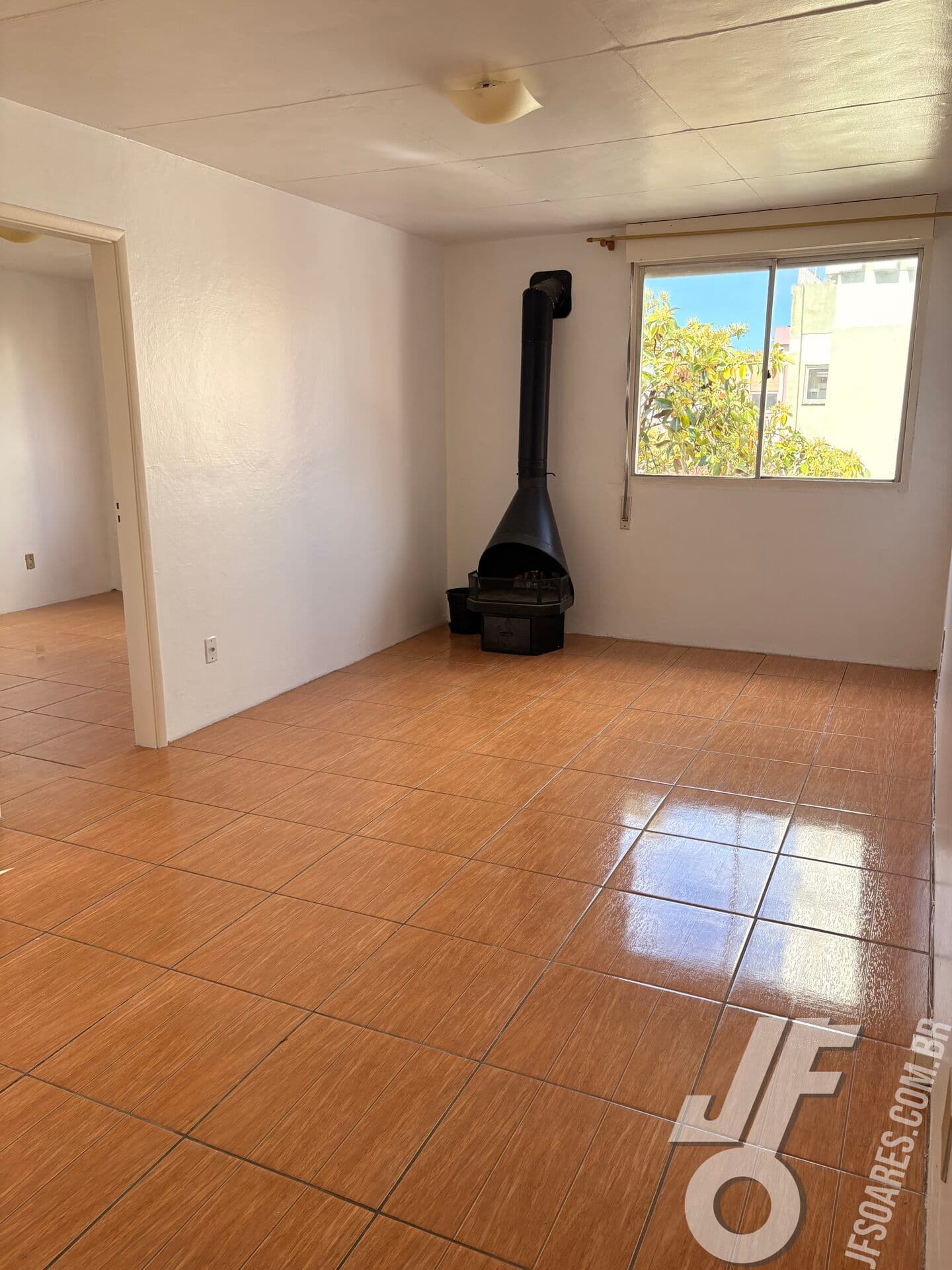 Apartamento de 1 Dormitório no Centro – Oportunidade com Lareira, Pelotas/RS