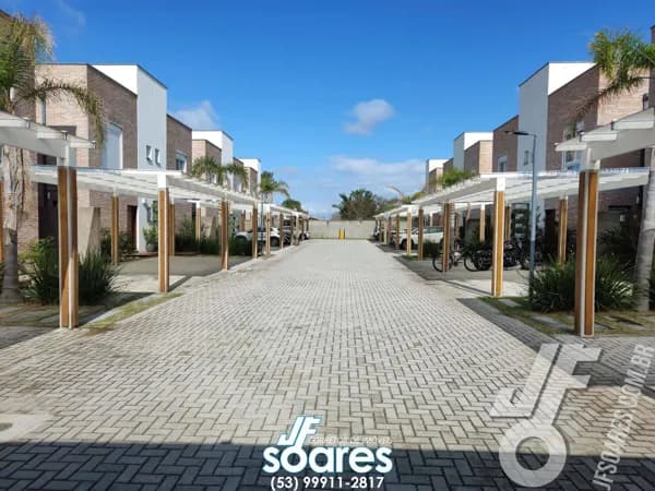Vivendas do Laranjal: O Privilégio de Morar em uma Casa com 2 Suítes