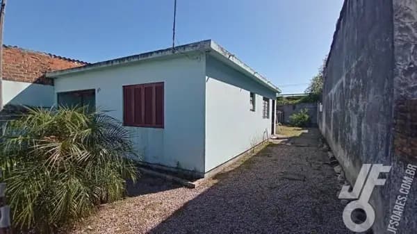Casa no Fragata com 2 Dormitórios e Potencial para Segundo Piso | 91m²
