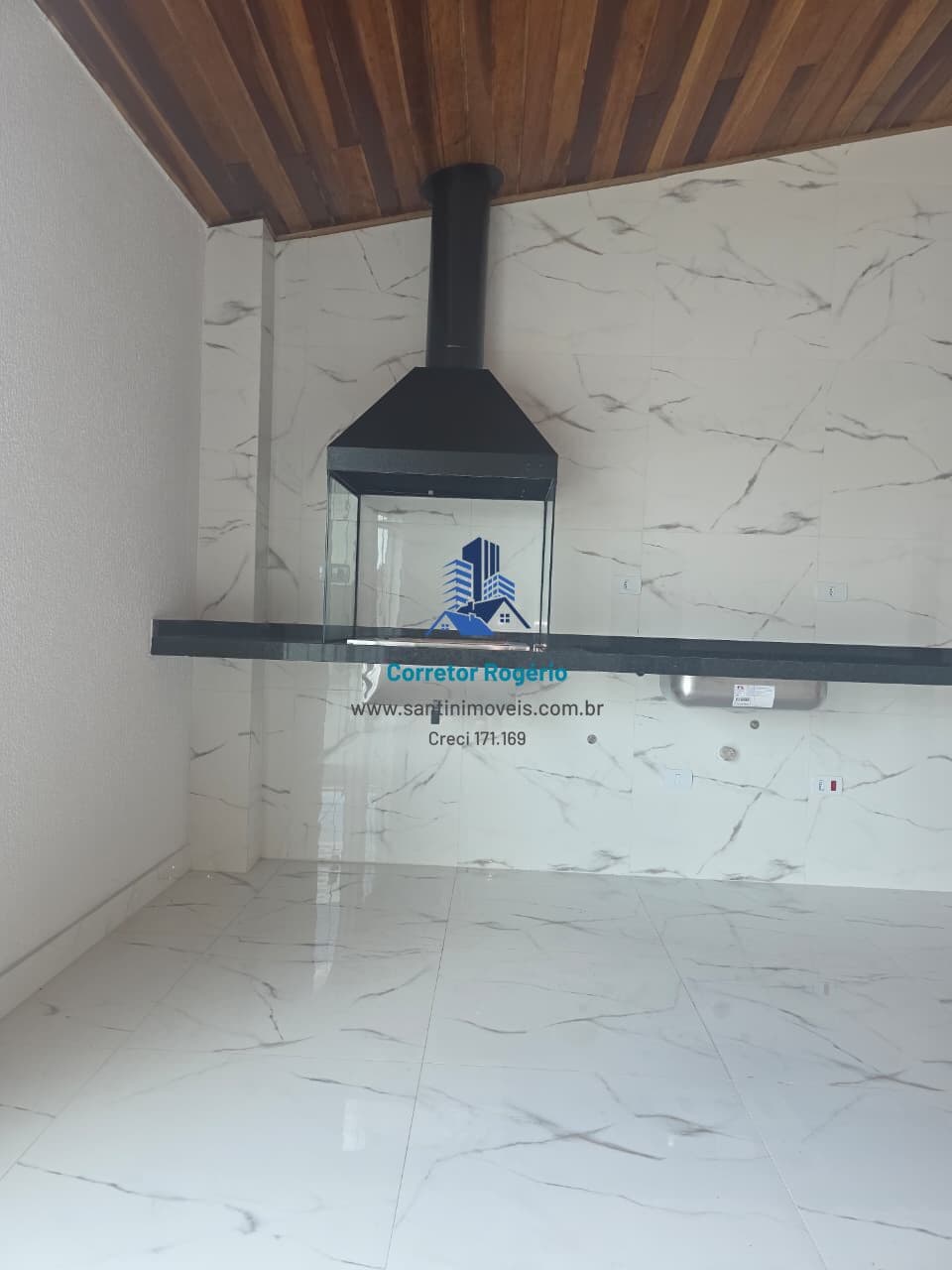 Cobertura com Elevador "Pronta para Morar ", 03 quartos (01 suíte ) Área gourmet, Fino acabamento, 02 Vagas